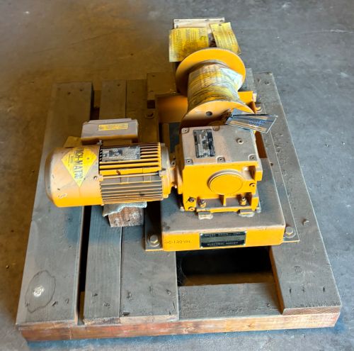 Electric Hoist - 800lb Capacity (0105139101)